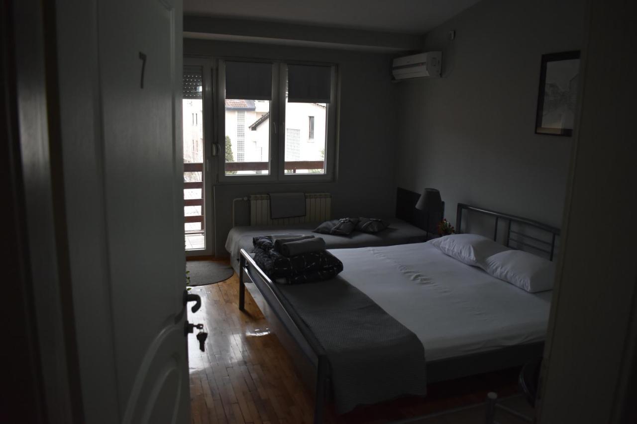 Guest House Kozle Skopje Eksteriør billede