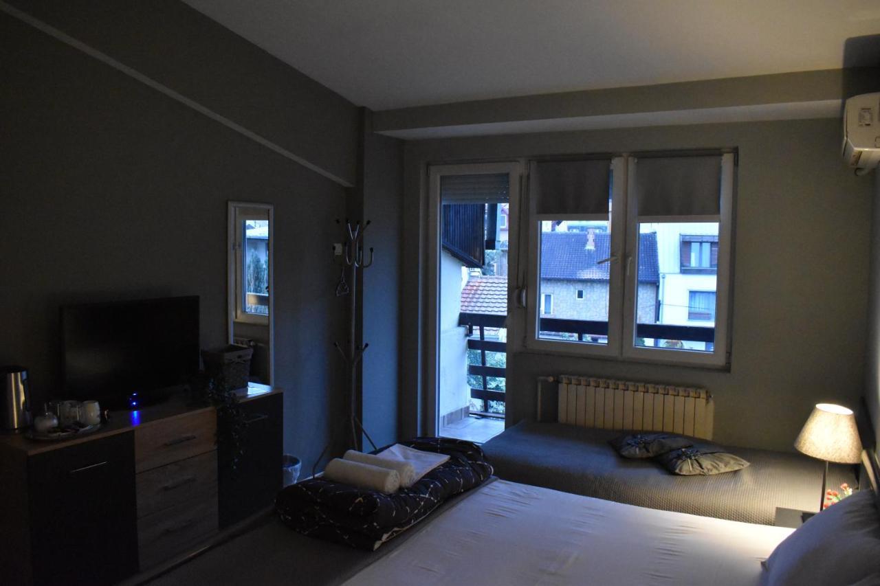 Guest House Kozle Skopje Eksteriør billede